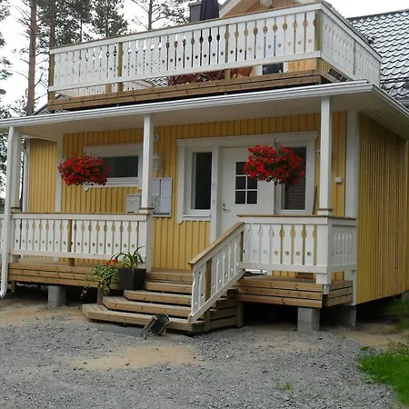 Campingplatz Laiskan Kartano 3*